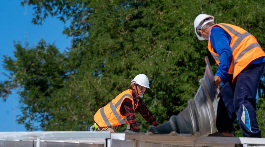Expert top industrial roofings services in New Salem, ND